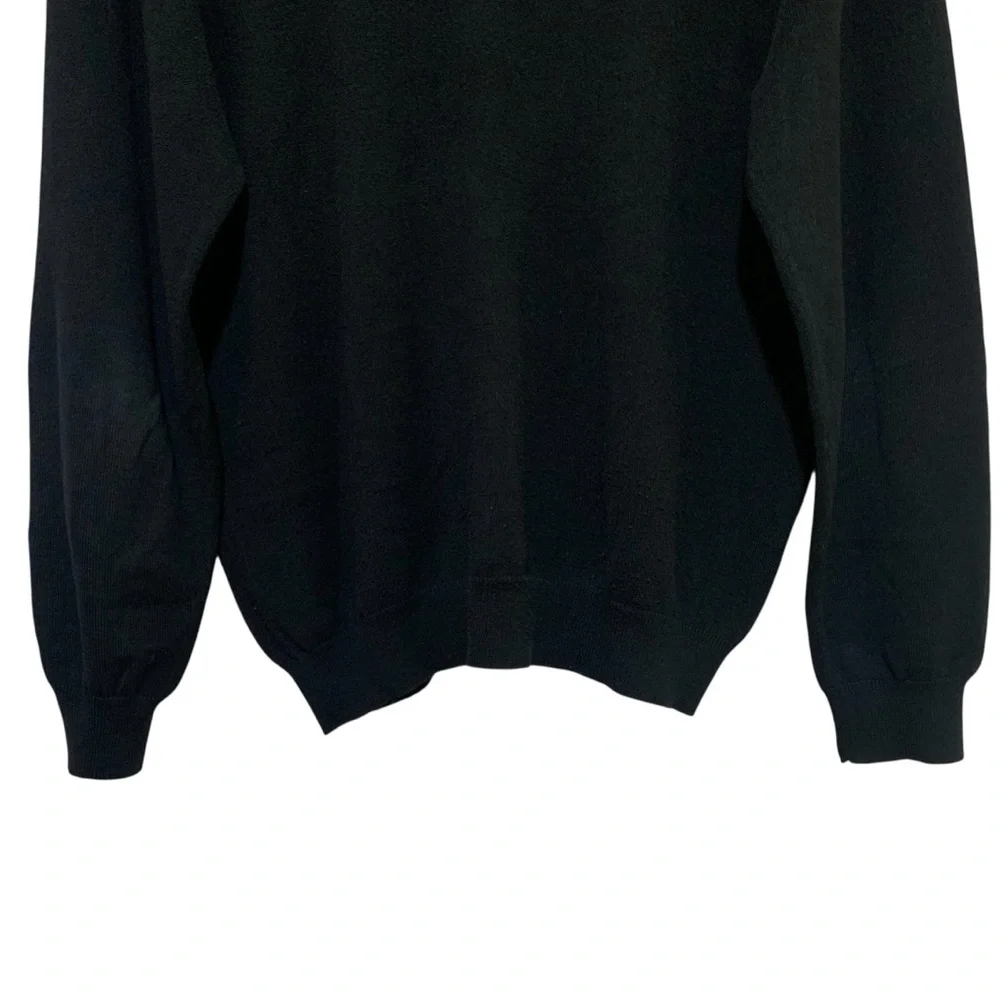 Vintage Y2K Old Navy Men’s V-Neck Sweater Size XL